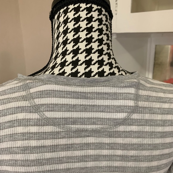 Long sleeve stripped shirt:) - Picture 5 of 7